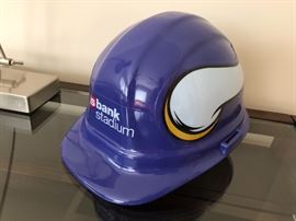 Minnesota Vikings commemorative US Bank Stadium hard hat