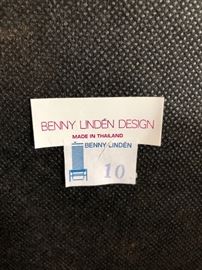 Benny Linden BL10 upholstered teak dining chairs. There are 2 captains chairs & 6 side chairs.