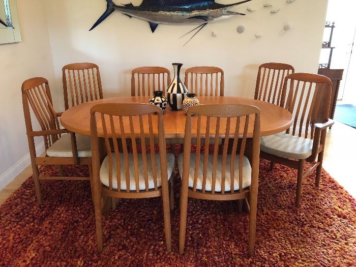 Benny Linden BL10 dining chairs with a Danish Modern Skovby teak dining table.  Table is being sold separately from the chairs