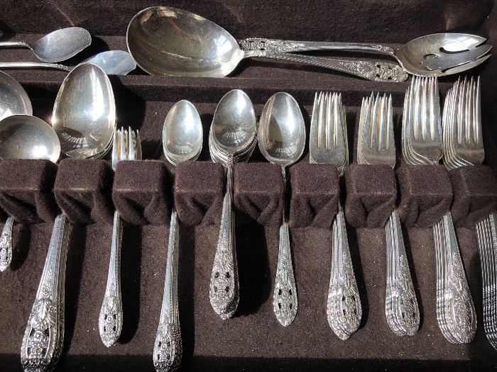 Antique Fine Arts “Crown Princess” 98  piece sterling silver flatware set