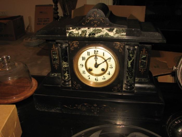mantle clock