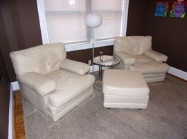 Hickory N.C. Genuine Leather Chairs and Ottoman
