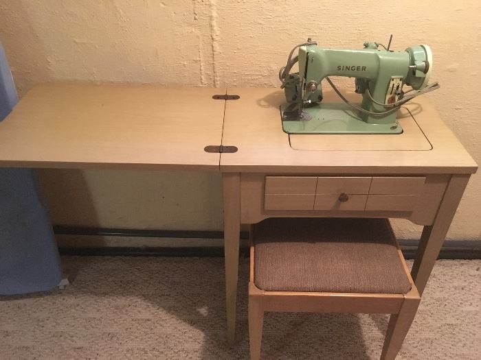 Vintage Singer sewing machine, cabinet and stool