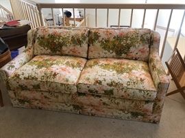 Adorable and CLEAN vintage sofa 