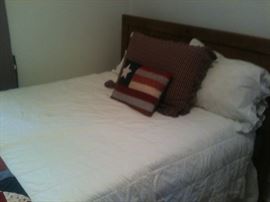 Queen size bed
