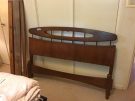 Full size mid-century modern headboard, footboard & rails. 