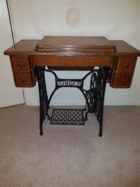 Singer sewing machine