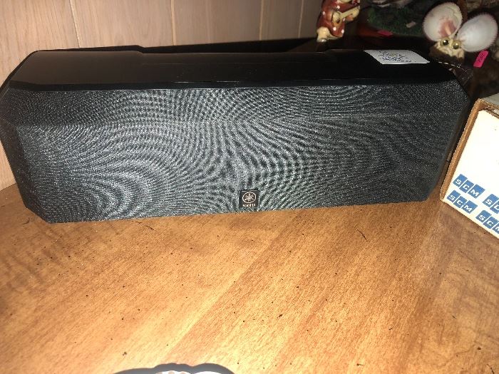 Speakers and sound bars