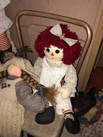 VIntage Raggedy Ann and Andy dolls