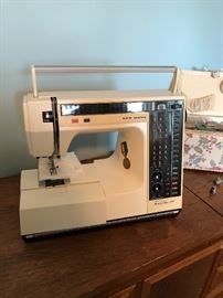 New Home 6000 Sewing machine with stand