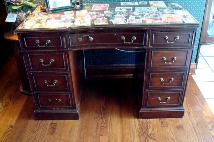 Vintage Federal style knee hole desk.