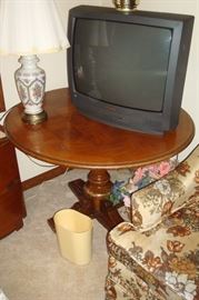 Vintage pedestal table.