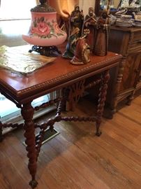 Barley twist legs and support spindles make this table extra special!