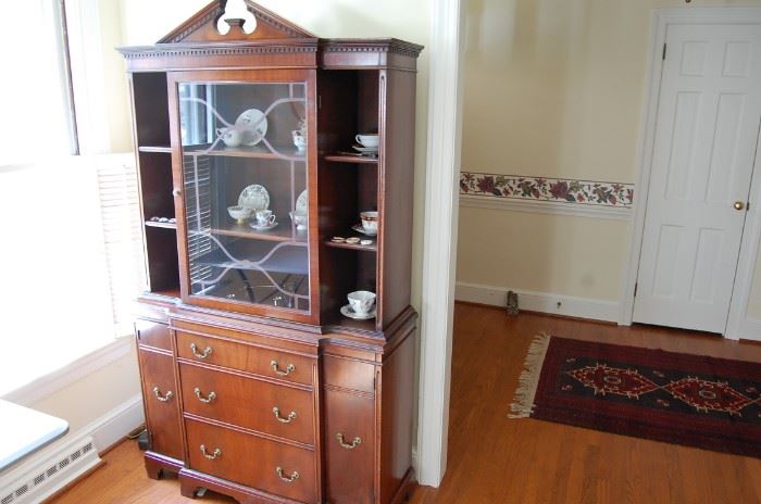 Petite China Cabinet & Cups & Suacers