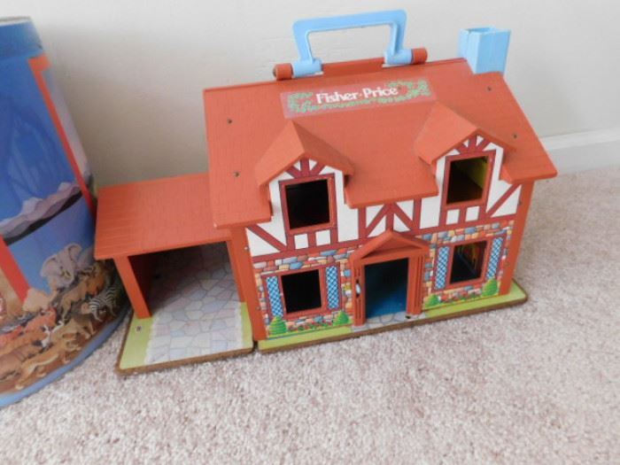 Fisher Price Little people house