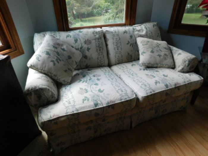 sofa Love seat