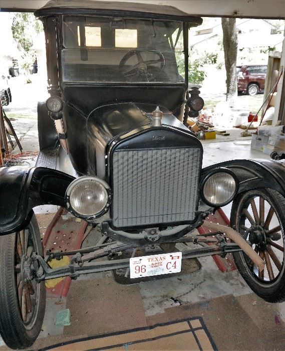 1927 Ford Model T1923 Ford Model T - please note: we will be taking sealed bids on this item. When doing so, please put your highest bid that you are willing to pay. We will not contact you, once you have placed your bid, unless you have the highest bid