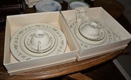 Lenox place settings