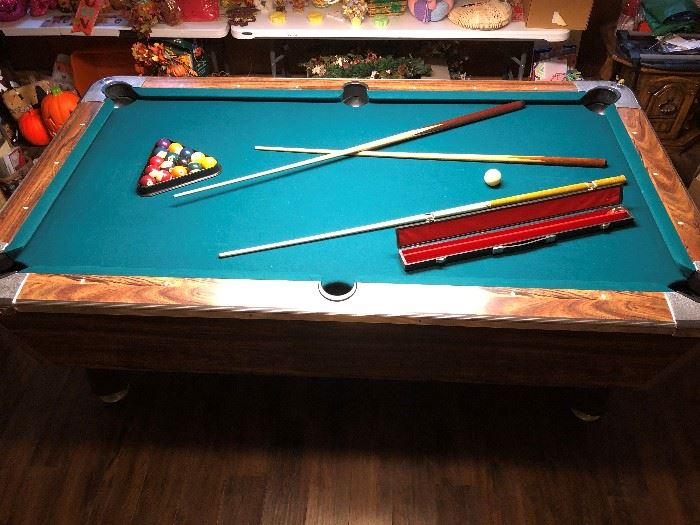 Valley Cougar Pool Table