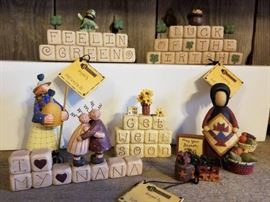 Assortment of Blossom Bucket, Williraye figurine ...