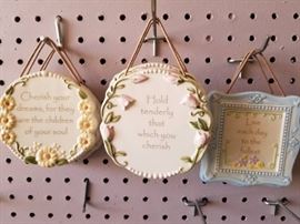 Wall plaques with truisms