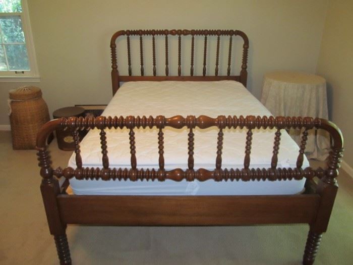 second Jenny Lind bed-full