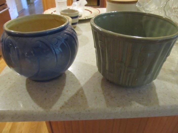 Blue USA pot and green McCoy 377 pot