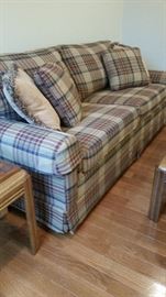 Livingston Furniture brand Queen sleeper sofa, hardwood frame construction, very firm bench!  Great sofa! 