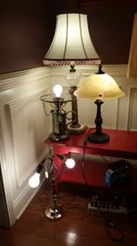 Misc. table lamps, red bench