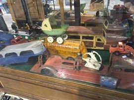 Tin Toys - Marx, Wyondotte, Buddy L and more