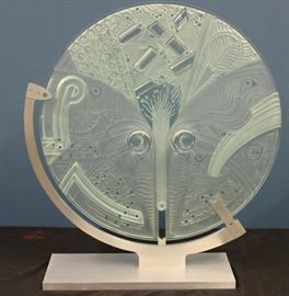HILTON Eric Signed Sculpted Glass Disc