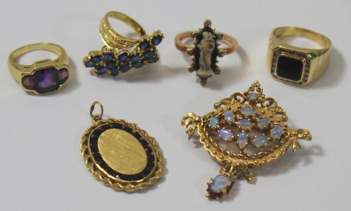JEWELRY Assorted Gold Jewelry Grouping