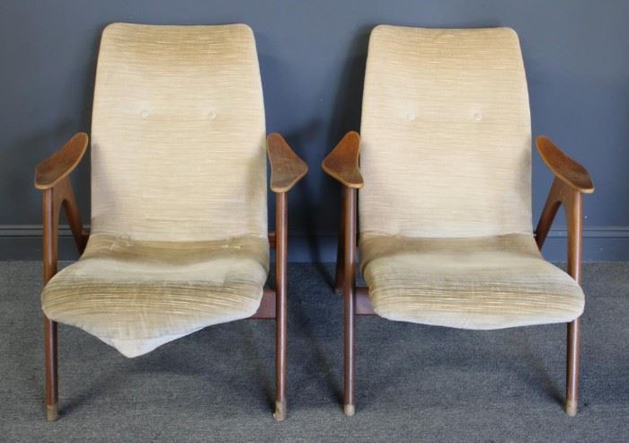 MIDCENTURY Pair of Danish Modern Chairs