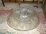 L.E. Smith "Pinwheel and Stars" complete punch bowl set in original box.