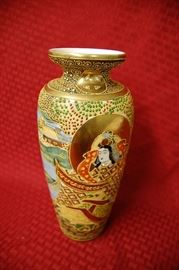 Nice large Satsuma vase
