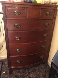 Vintage Drexel Mahogany chest of drawers