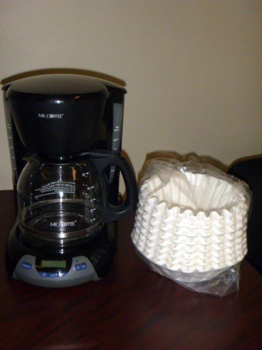 Rm 1 - Mr. Coffee 8-cup Coffee Pot & Filters