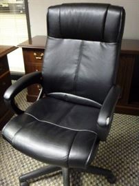Rm 4 - Black Leather Executive Desk Chair [some damage to left arm rest]