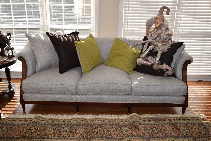 Vintage Couch, Decorative Pillows, & Home Decor