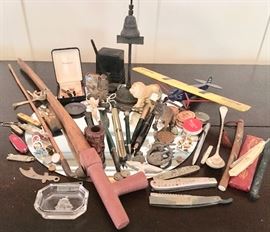 Pens-n-pipes-n-Knives-n-Novelties