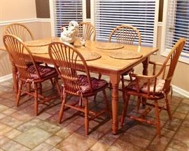 'Keystone Collection' Oak Dining Table & 6 Wheat Back Windsor Chairs. Amish Handcrafted and signed. The table top is one solid piece, no leaf.