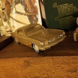 Vintage Mustang transistor radio...too cool!