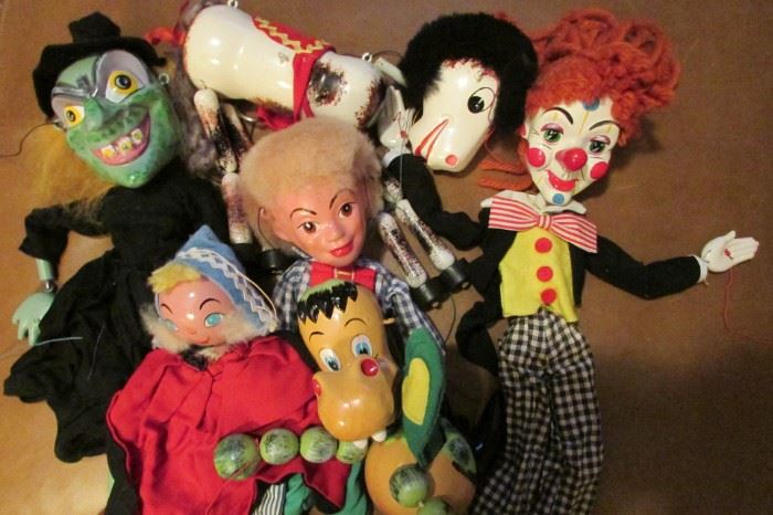 Pelham Puppets