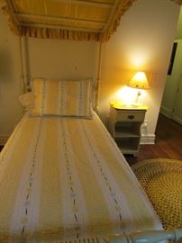 Ethan Allen Twin Canopy Bed