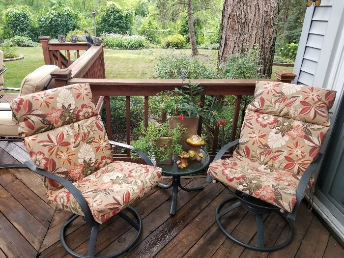 Pair of nice rocking patio chairs
