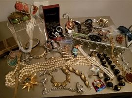 Nice selection of vintage jewelry and nice costume including Trifari, Givenchy, Henri Bendel, Bernard Passman, Paron, Benedikt Cora, Robert just to name a few