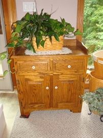 Solid Oak Dry Sink/Dresser