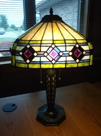 Tiffany Style Table Lamp