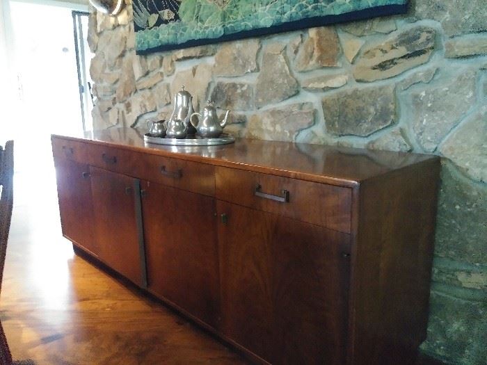 Gorgeous matching side board cabinet 