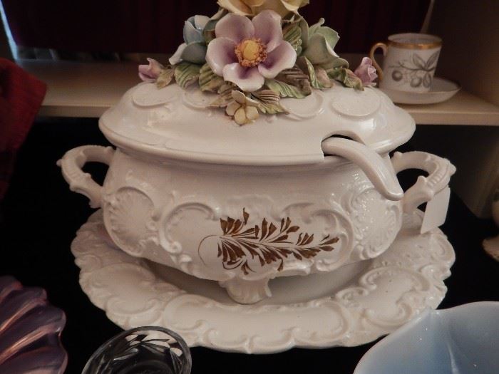 TUREENS